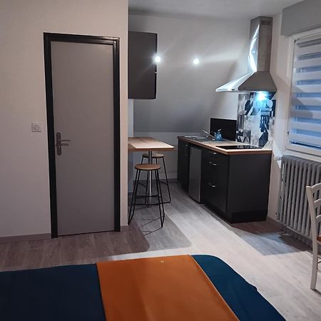 Studio Est Proche Centre Ville Loudéac Dış mekan fotoğraf