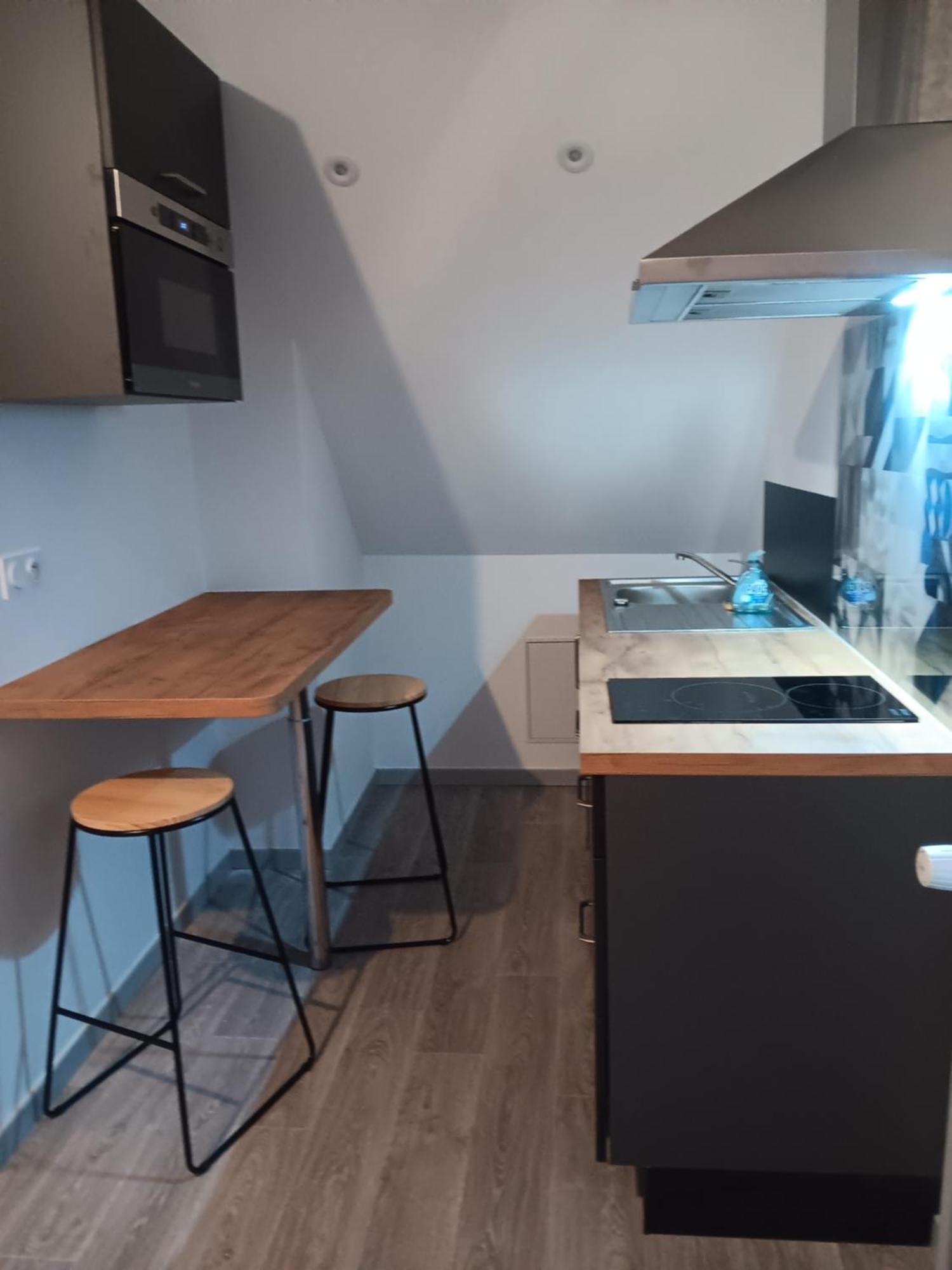 Studio Est Proche Centre Ville Loudéac Dış mekan fotoğraf